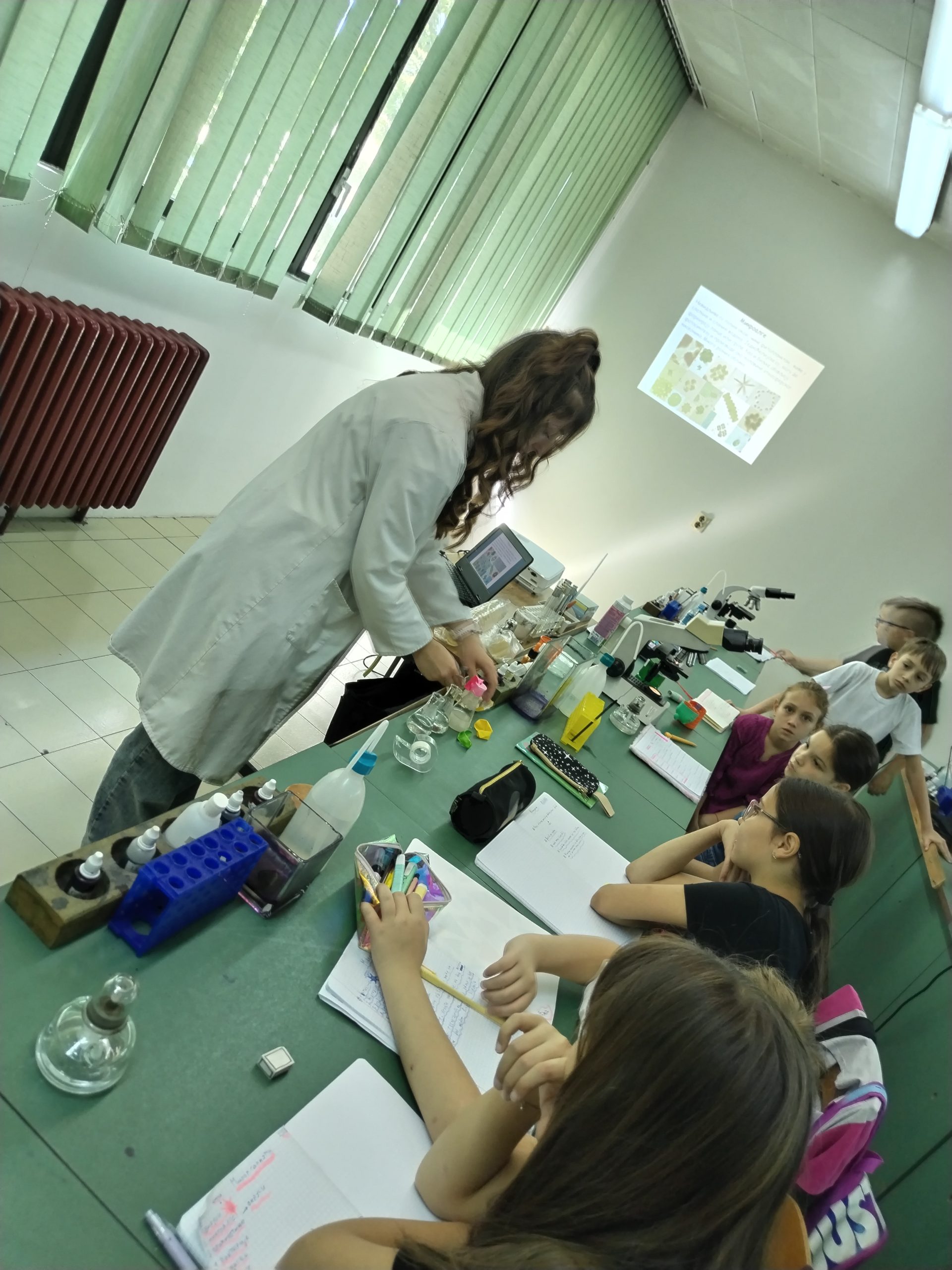 Микробиологија хране