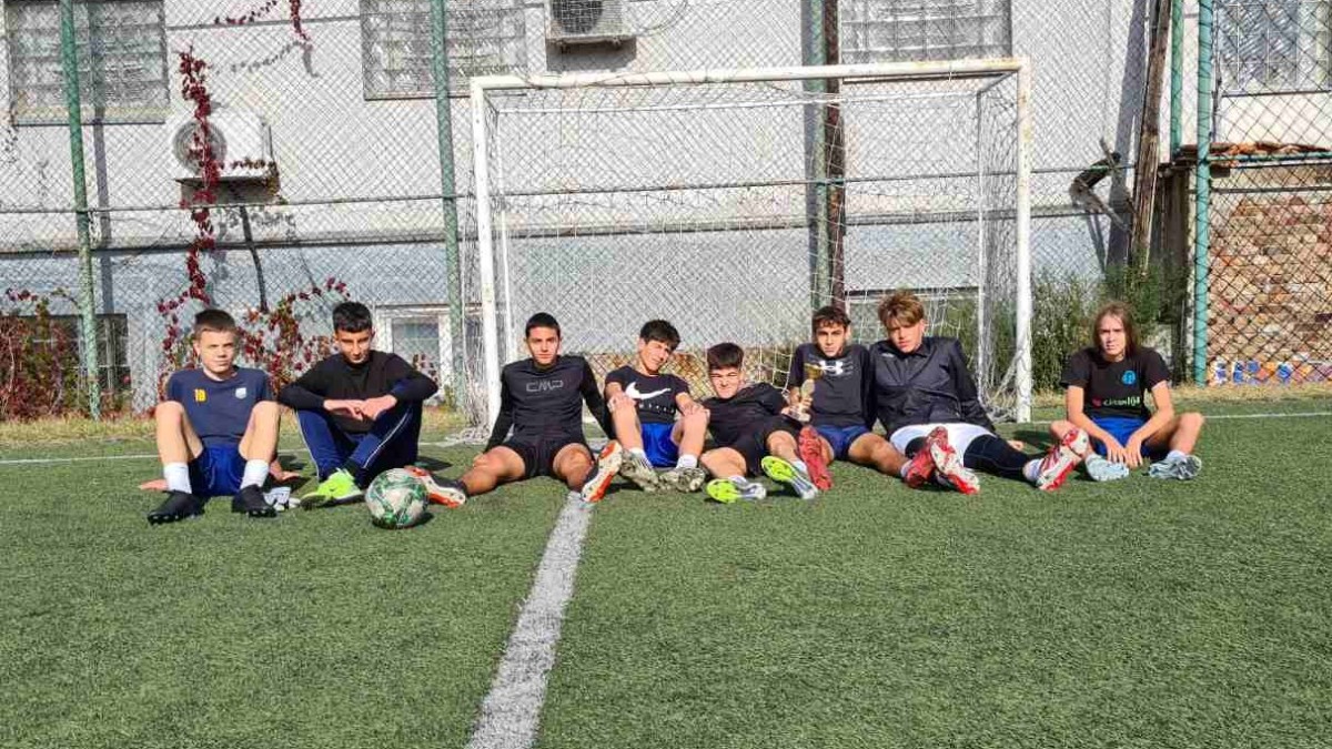 Бронзани фудбал у „Милетићу“