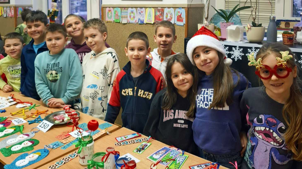 У сусрет празницима – новогодишње радионице и новогодишњи вашар