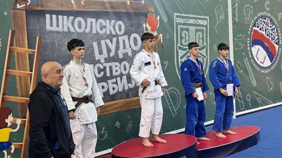 Стојковић Данило (8/3)